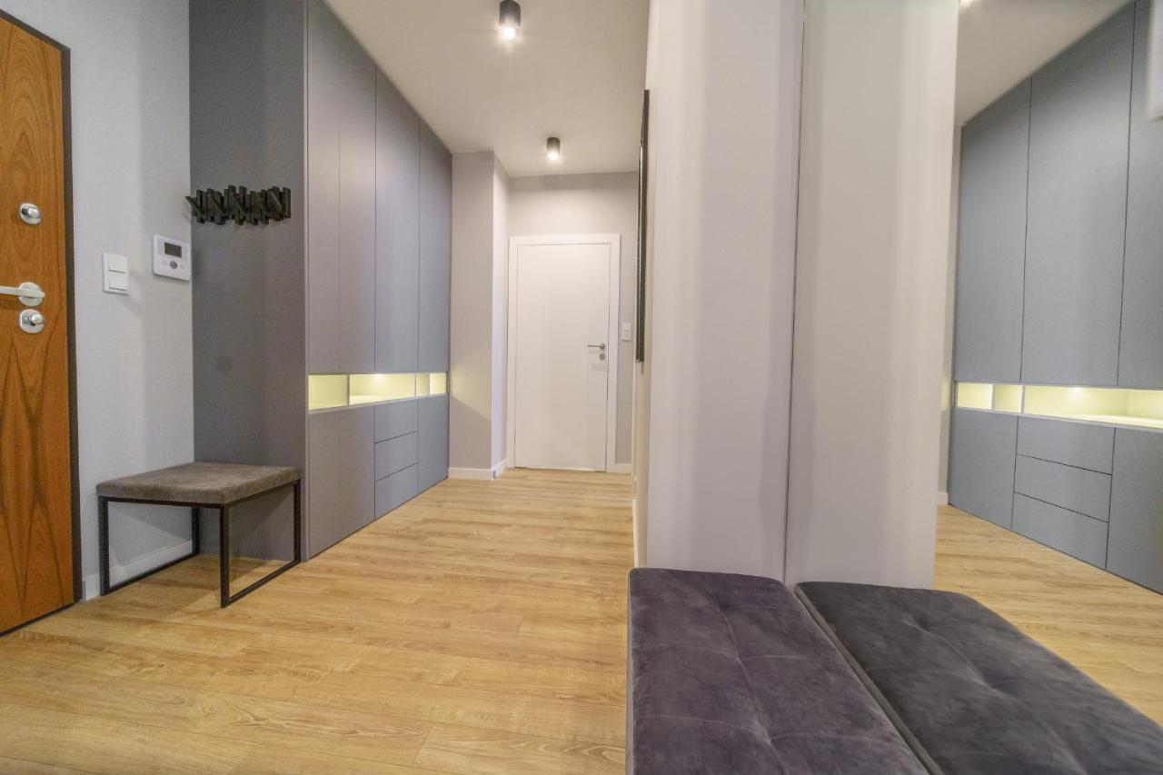 Bright And Charming- Golden Apartments- City Center&S18 Warszawa Exteriör bild